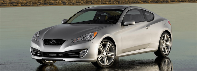 Does Hyundai Genesis V8 Come In Manual Transmission?